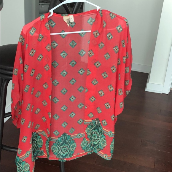 Francesca's Collections Tops - Colorful coral kimono Francesca's Collections Tops - Colorful coral kimono